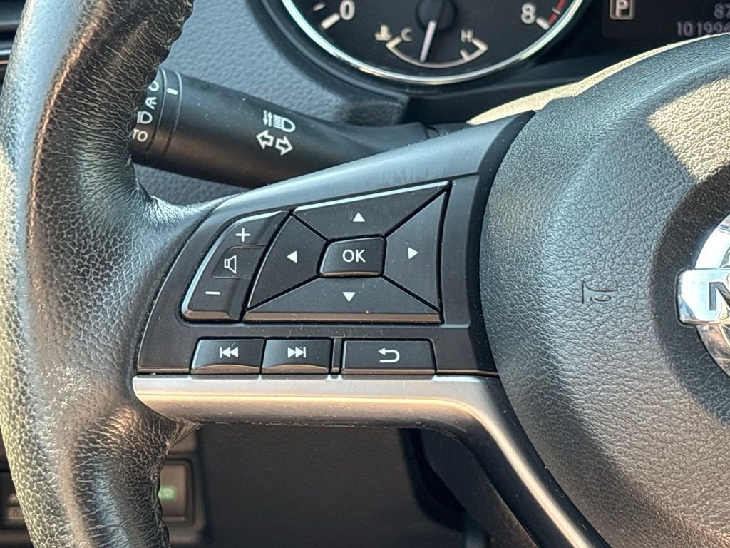 Used 2018 White Nissan SV image 24