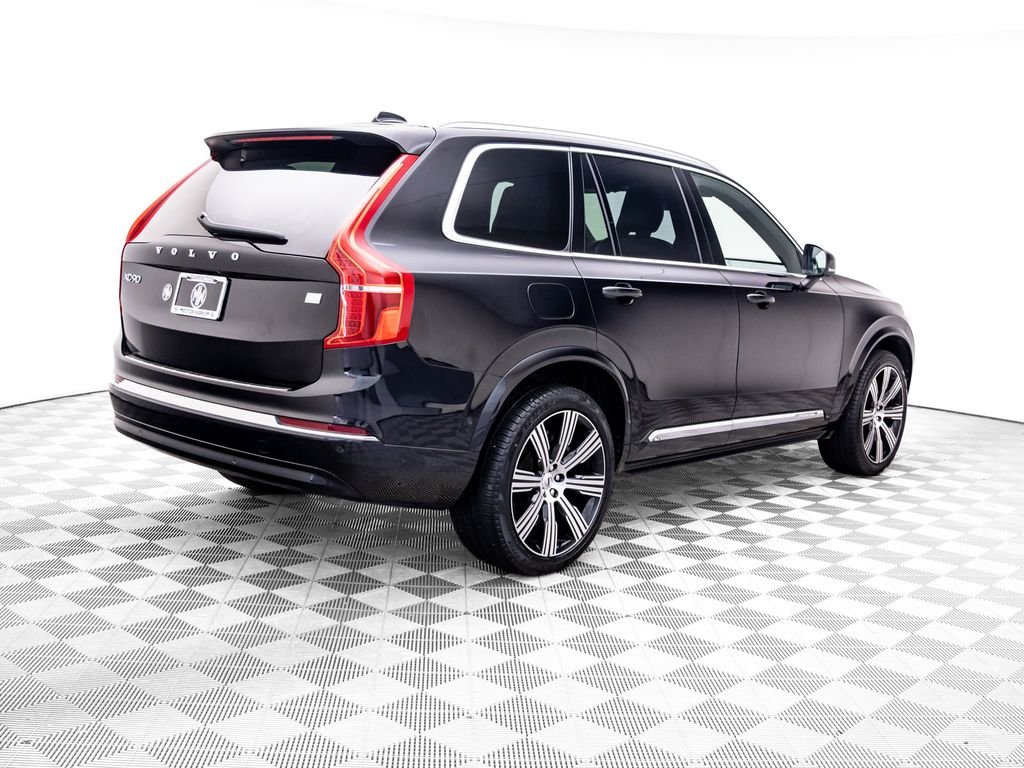 Used 2024 Onyx Black Metallic Volvo Ultimate image 7