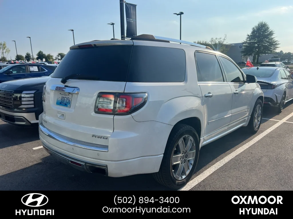 Used 2016 White Frost Tricoat GMC Denali image 8