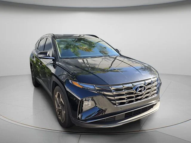 Used 2024 Black Hyundai Limited image 4