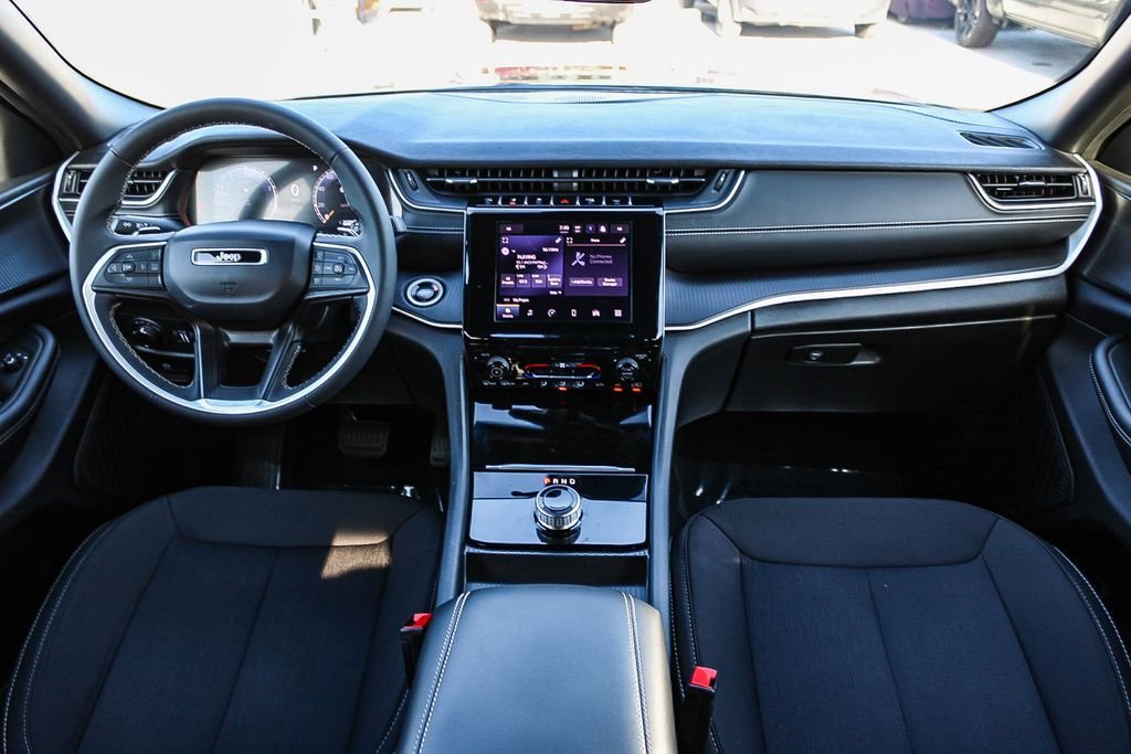 Used 2025 Diamond Black Jeep Laredo X image 13