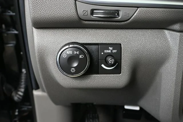 Used 2014 Gray Chevrolet LS image 28