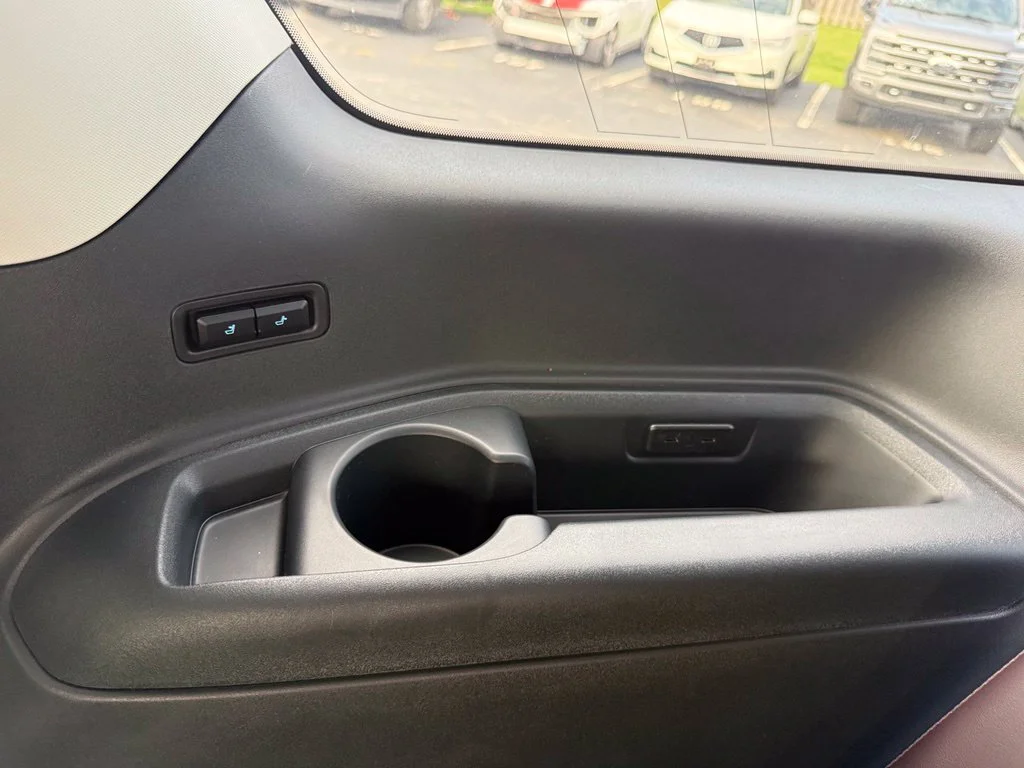 New 2026 Space Silver Metallic Ford Platinum® image 65