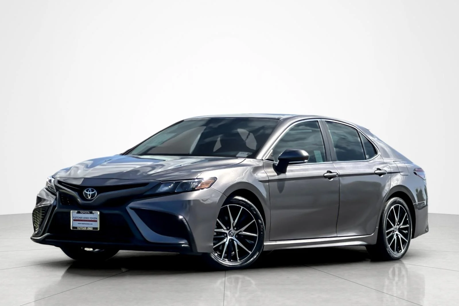 Certified Used 2024 PRE DAWN MICA Toyota SE image 1