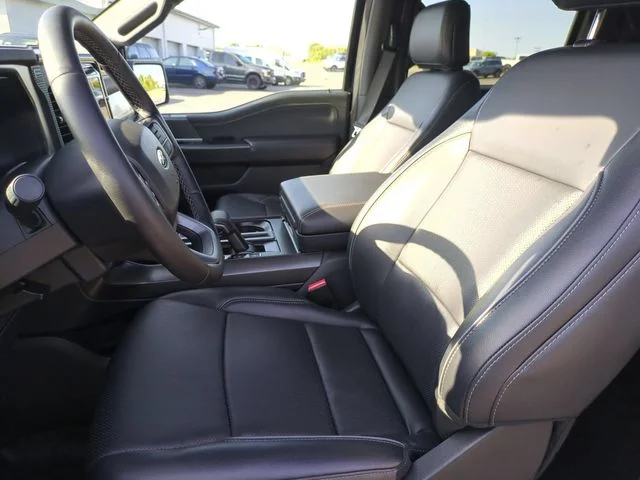 Used 2025 Blue Ford Lariat image 15