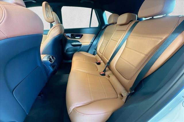 New 2026 Polar White Mercedes-Benz GLC 300 image 52