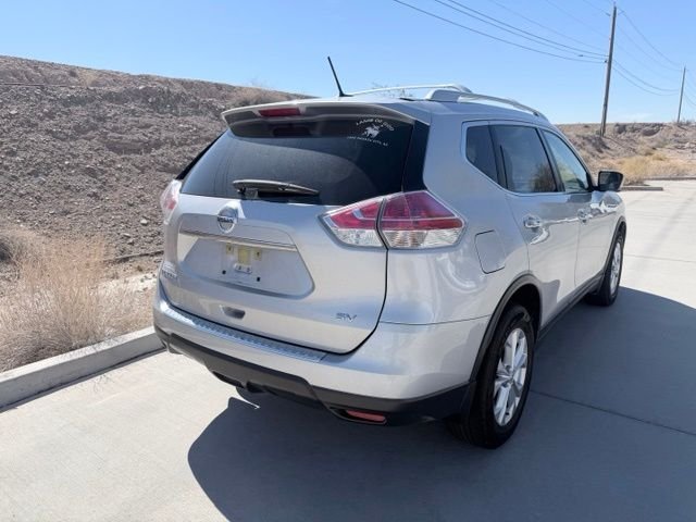 2016 Nissan Rogue SV - Photo 8