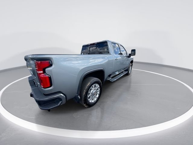 Used 2025 Gray Chevrolet LTZ image 8