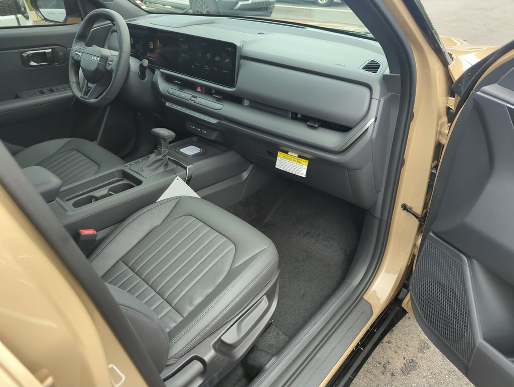 New 2027 Terrain Brown Kia X-Line S image 34