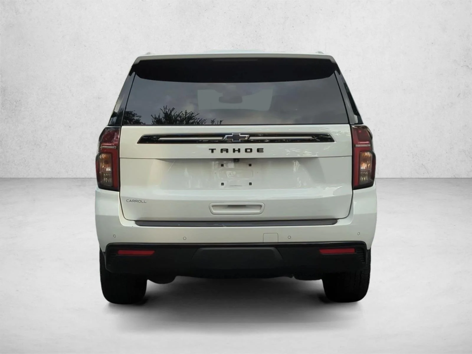 Used 2024 Summit White Chevrolet Z71 image 6