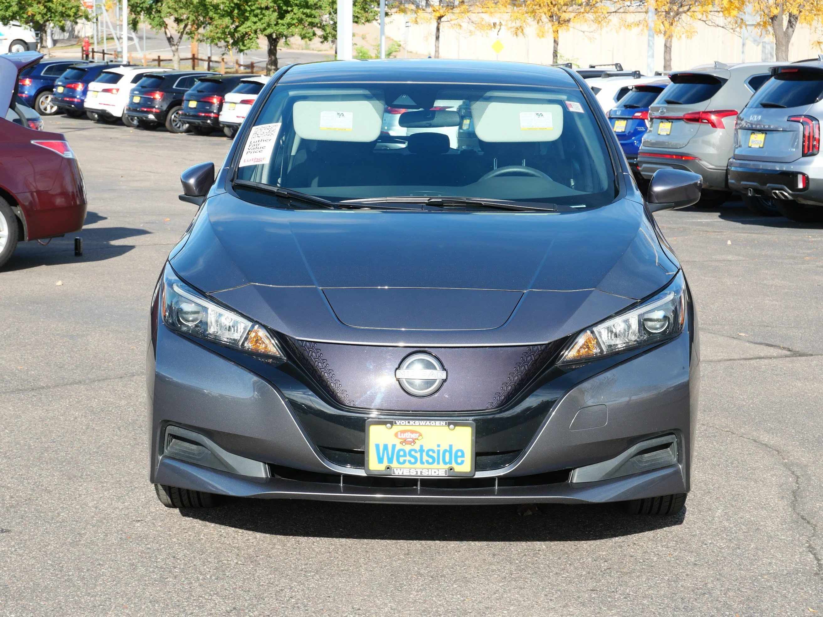 Used 2025 Nissan Leaf S with VIN 1N4AZ1BV6SC562954 for sale in St. Louis Park, MN