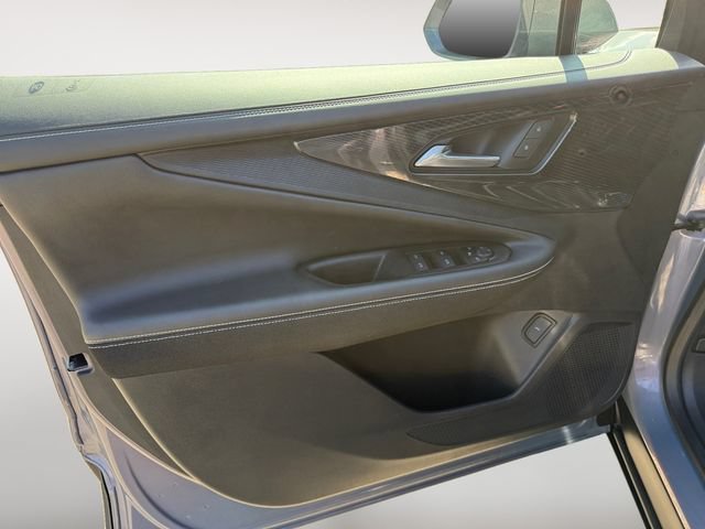 2024 Chevrolet Blazer EV LT - Photo 10