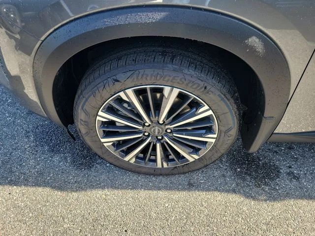 New 2026 Gun Metallic Nissan Platinum image 5