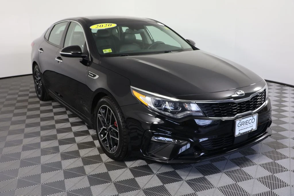 Used 2020 Black Kia SX image 1