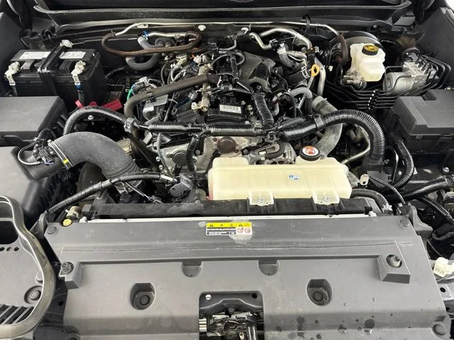 Used 2024  Toyota SR5 image 22