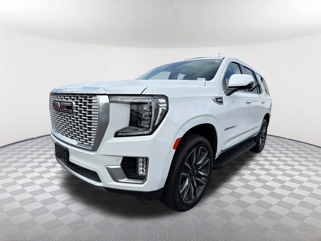 Used 2024 White GMC Denali image 1