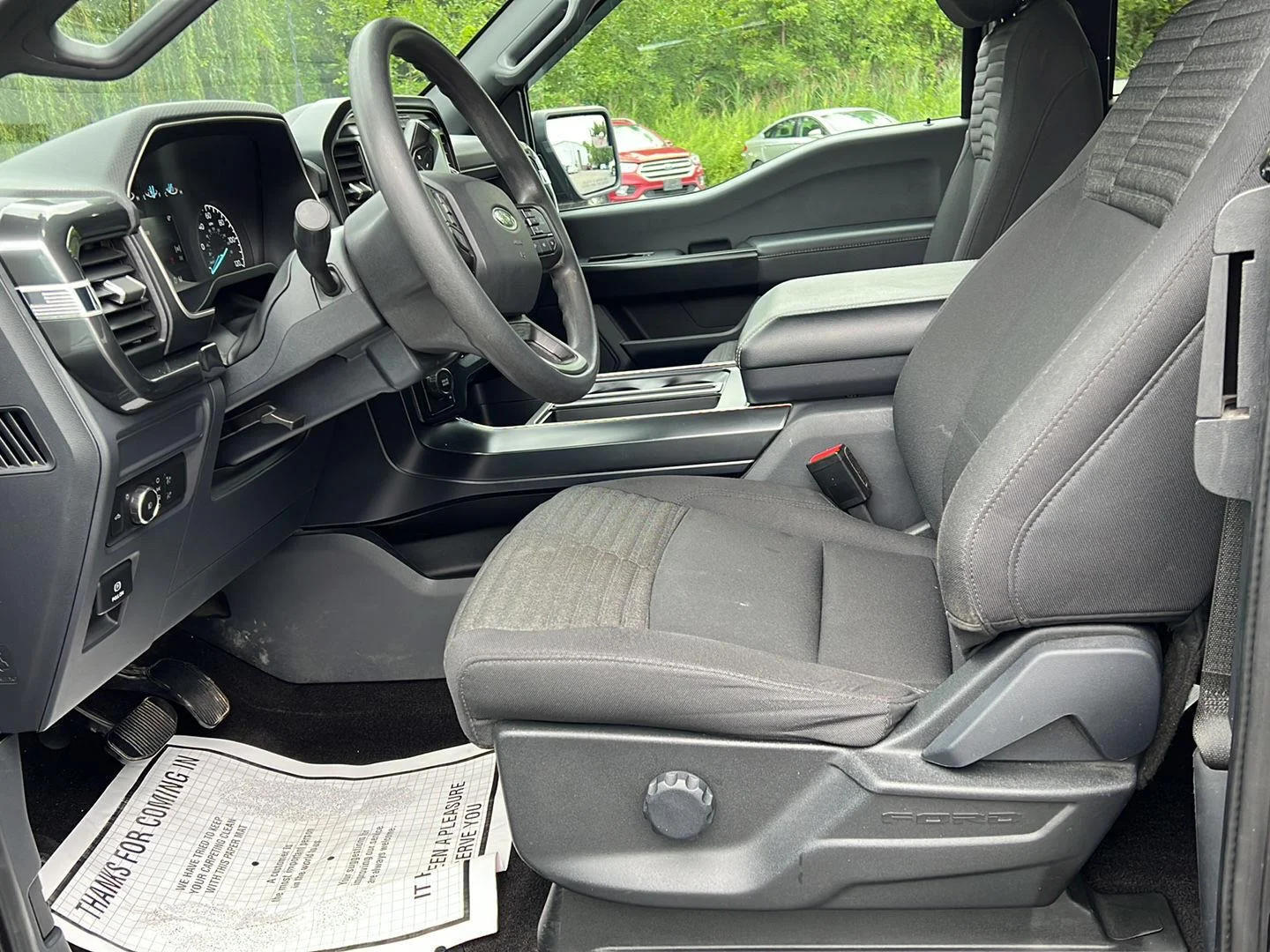 Used 2022 Agate Black Ford  image 4