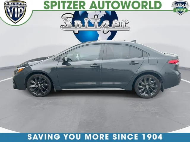 Used 2023  Toyota SE image 6