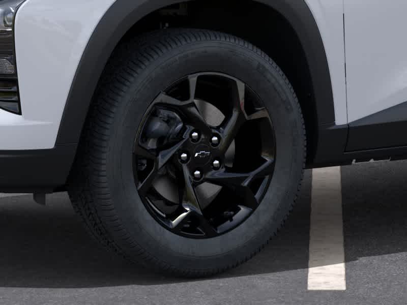 2026 Chevrolet Trax LT - Photo 9
