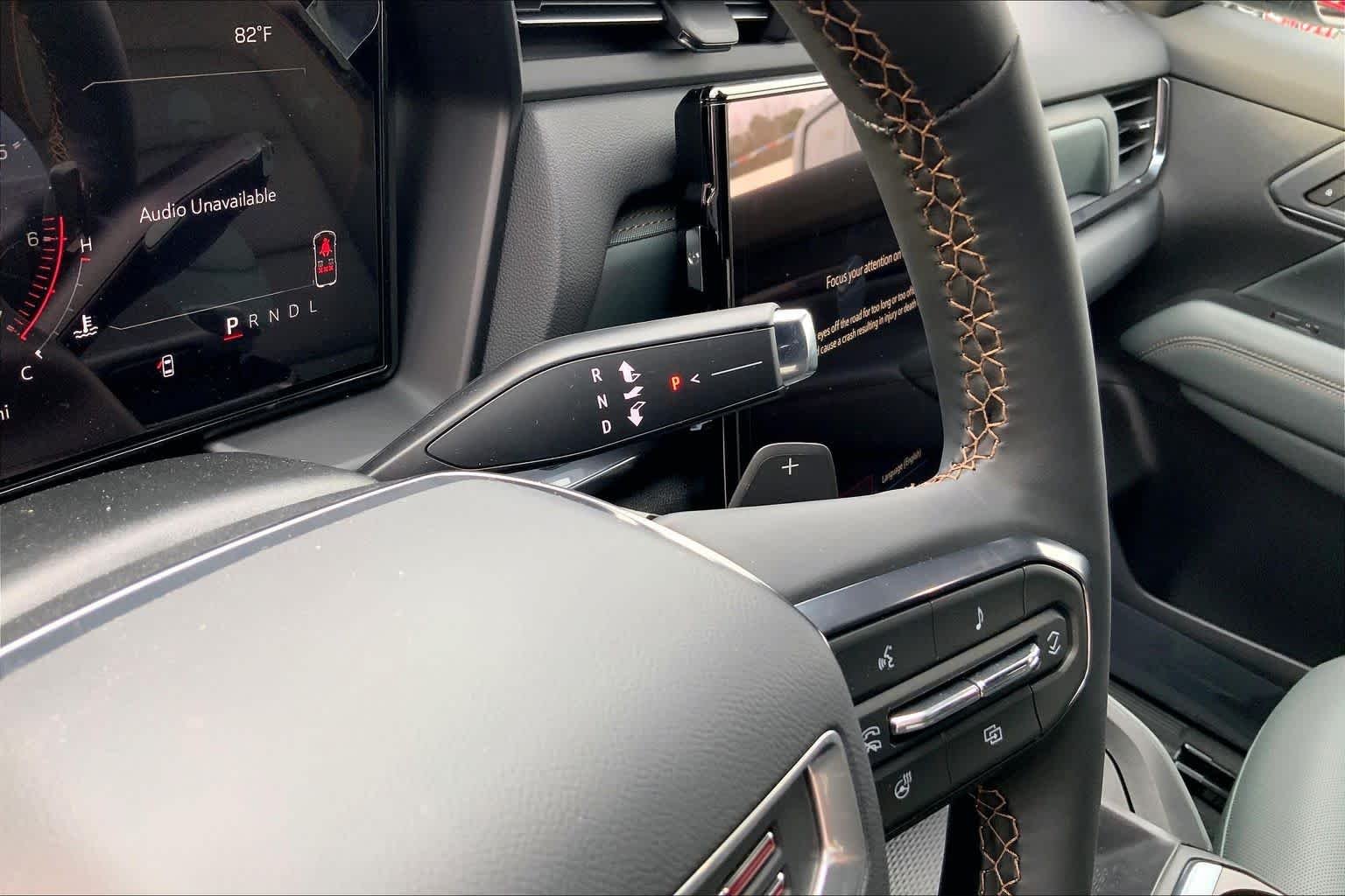 2026 GMC Terrain AT4 - Photo 6