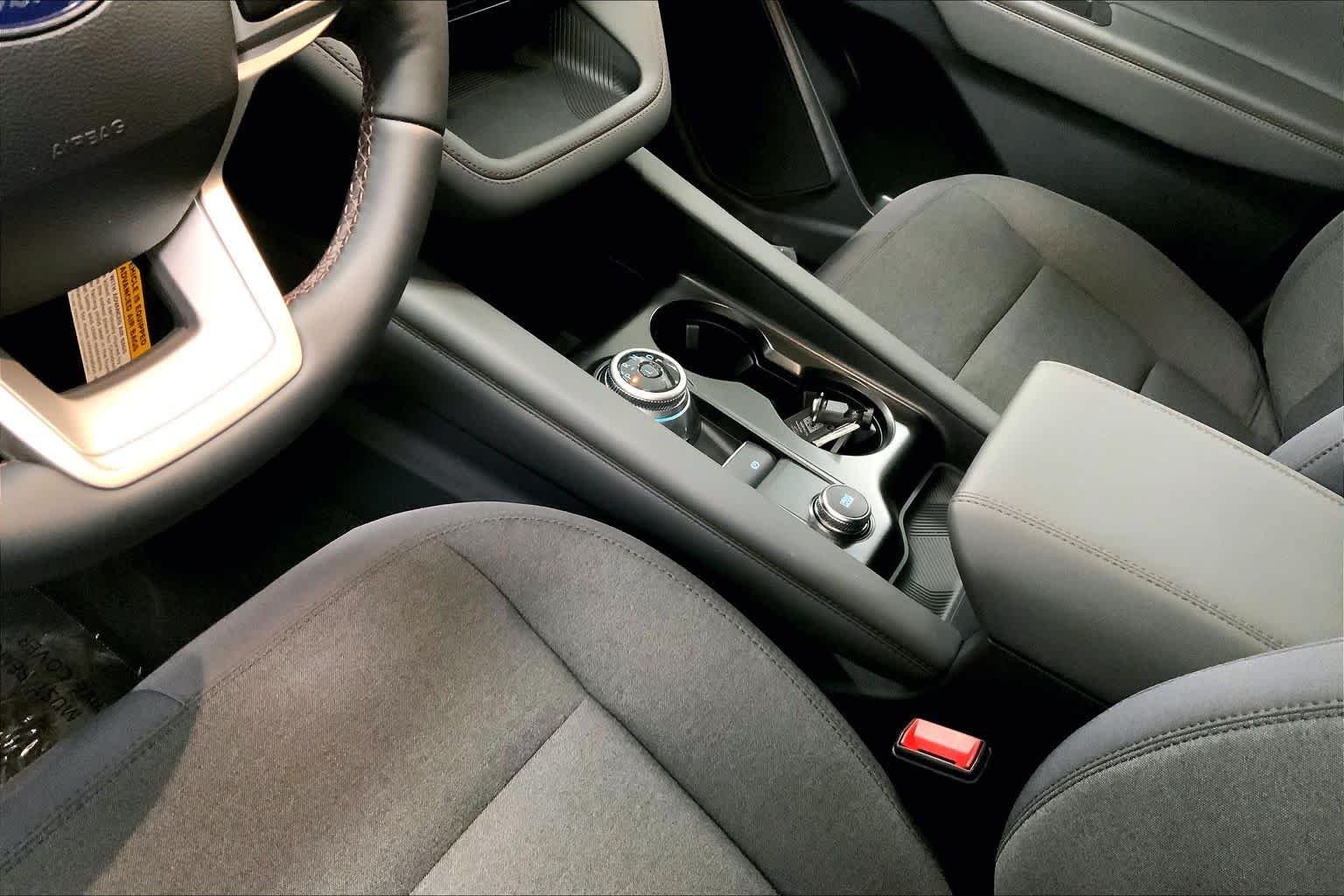 New 2026 Vapor Blue Metallic Ford Active image 6
