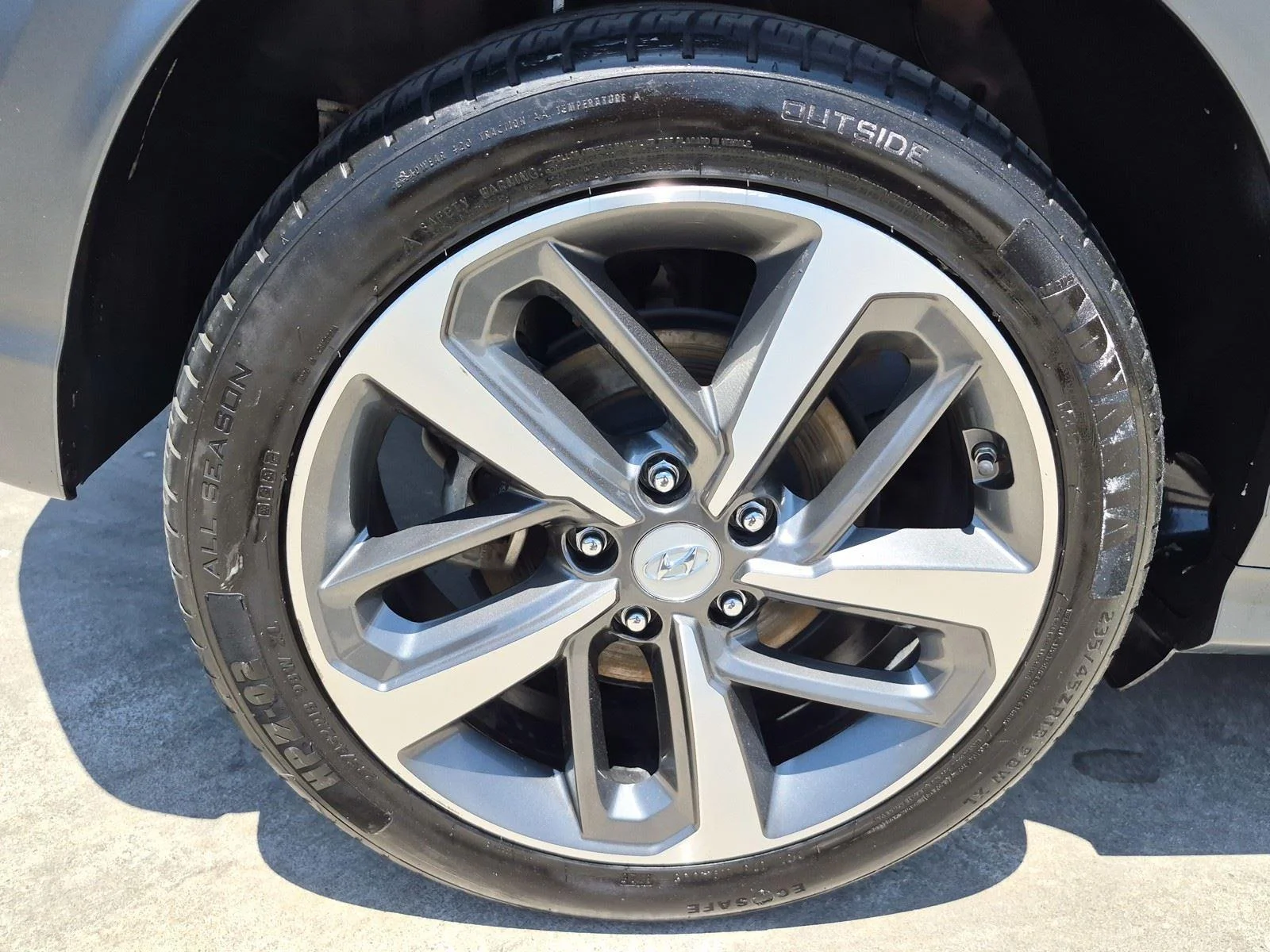 Used 2021 Pulse Red Hyundai Ultimate image 13