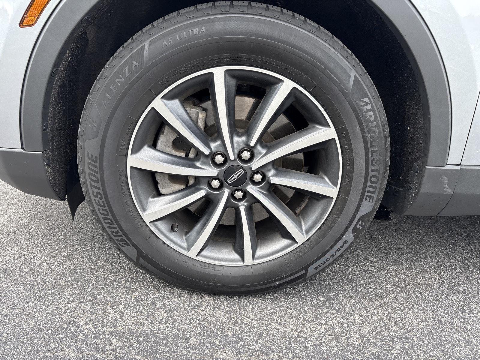 Used 2022  Lincoln Standard image 4