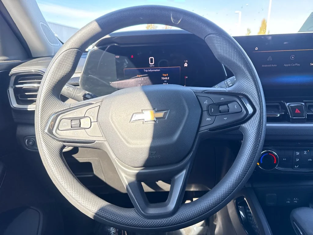 Certified Used 2025 Blue Chevrolet LT image 20
