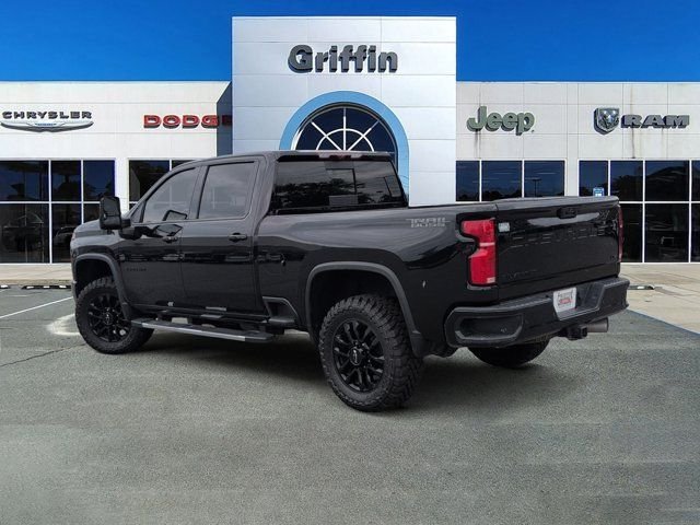 Used 2025 Black Chevrolet LTZ image 9