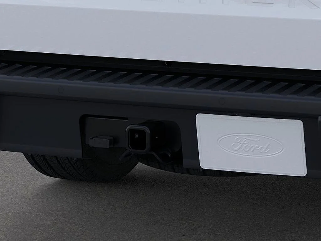 New 2026 Oxford White Ford XLT image 23