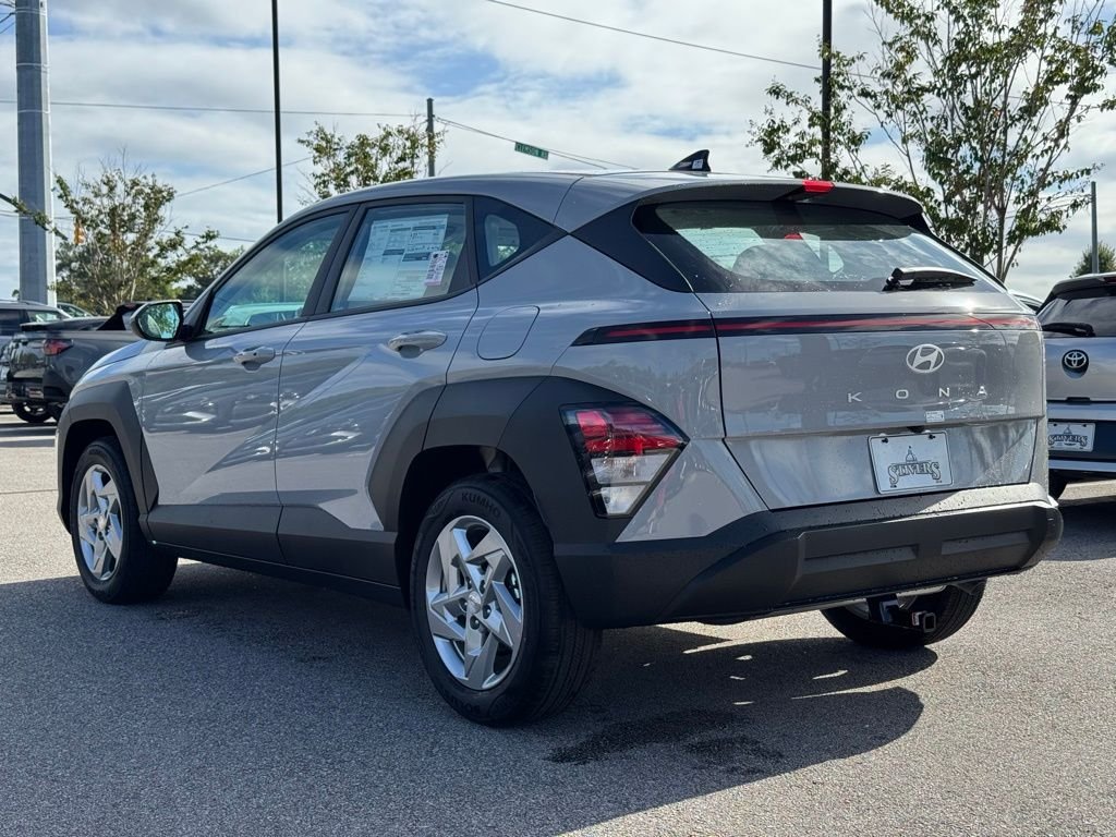 Certified Used 2026 Gray Hyundai SE image 8