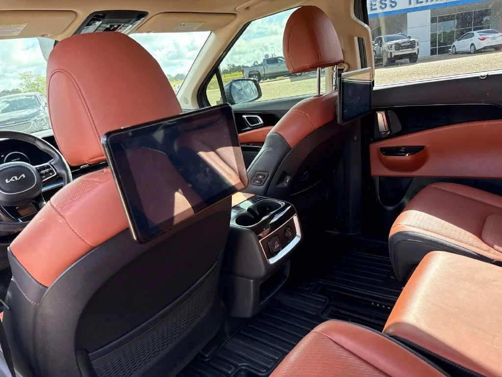 Used 2023 Blue Kia SX Prestige image 20