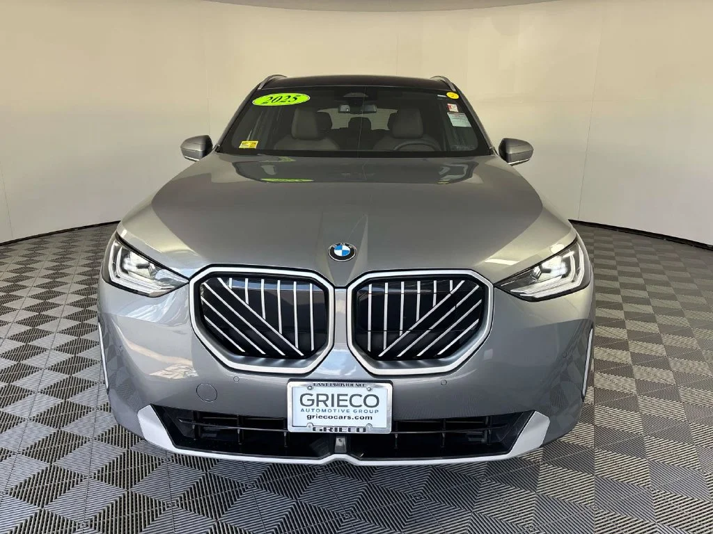 Used 2025 Gray Metallic BMW 30 xDrive image 35