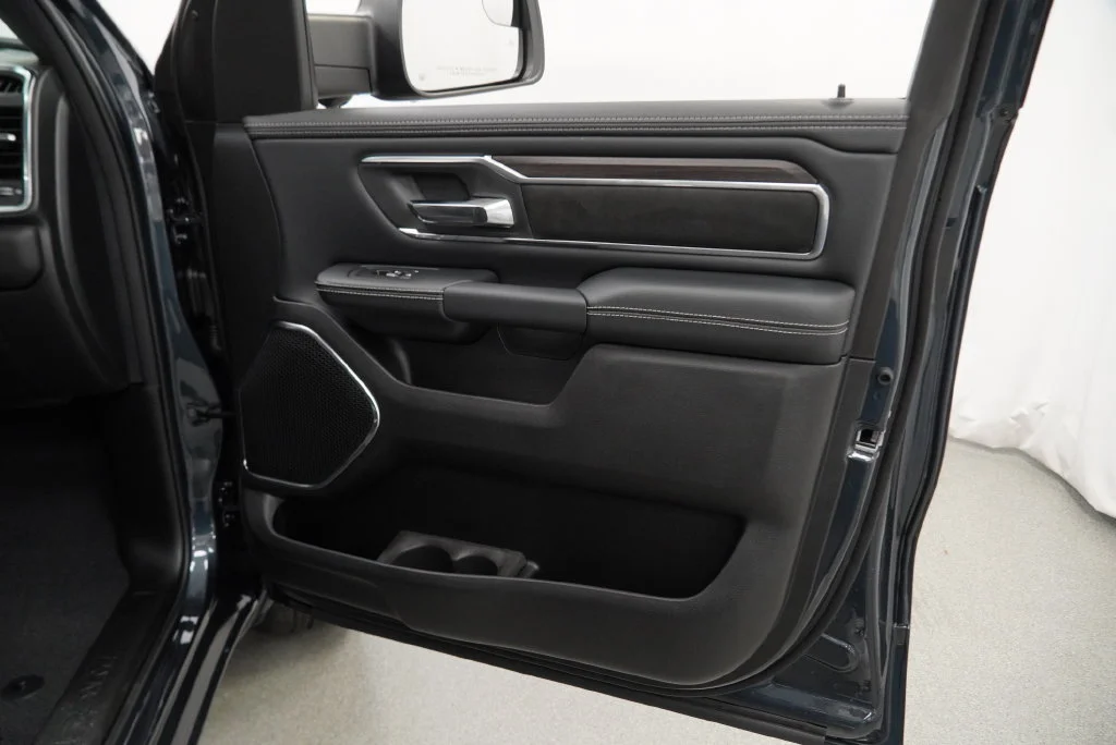 New 2027 Forged Blue Metallic Exterior Paint RAM Laramie image 32