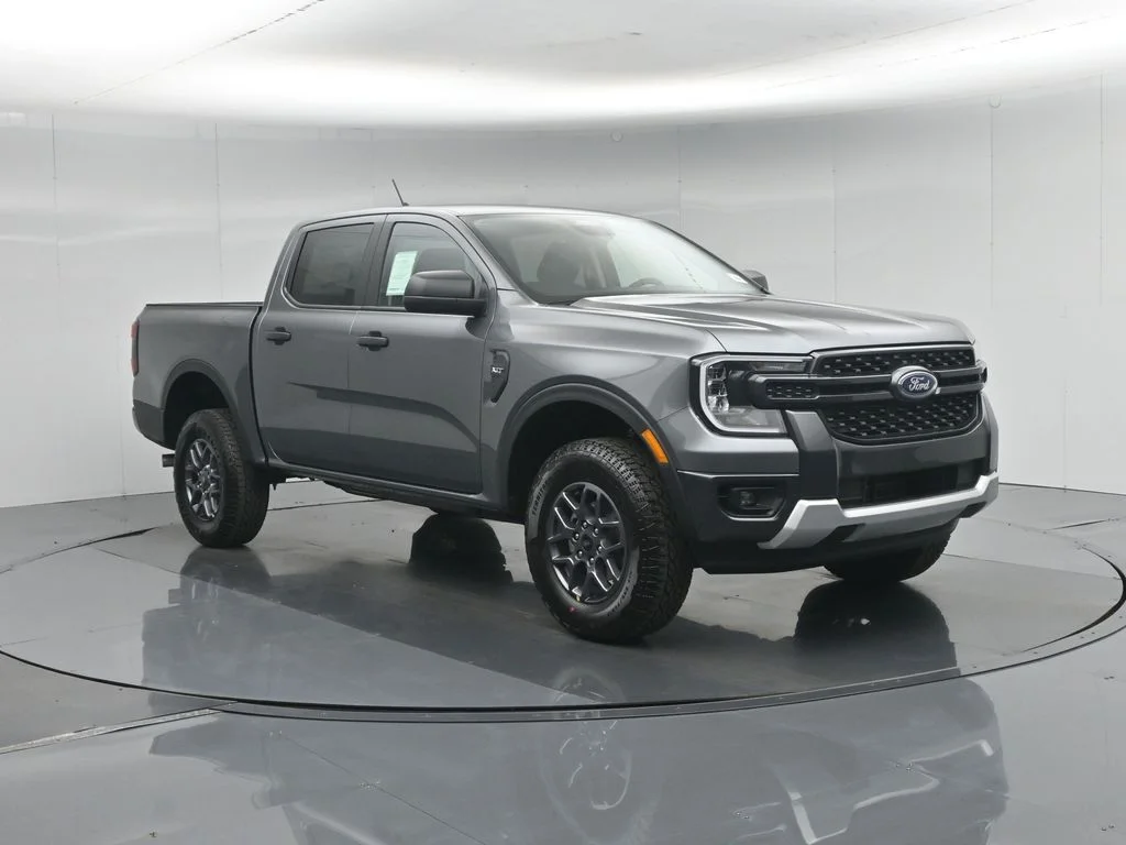 New 2026 Carbonized Gray Metallic Ford XLT image 53
