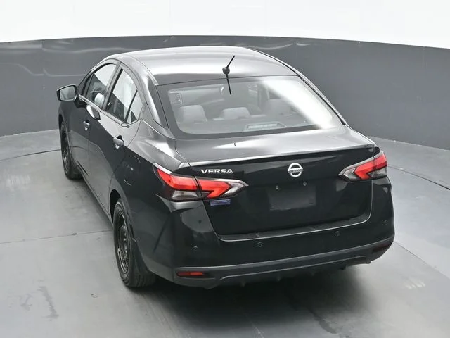 Used 2021 Black Nissan 1.6 S image 10