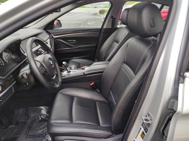 Used 2015 Silver BMW 528i xDrive image 14