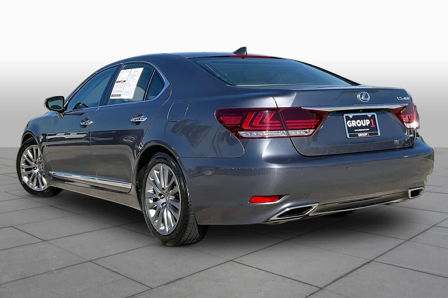 Used 2015 Nebula Gray Pearl Lexus  image 11