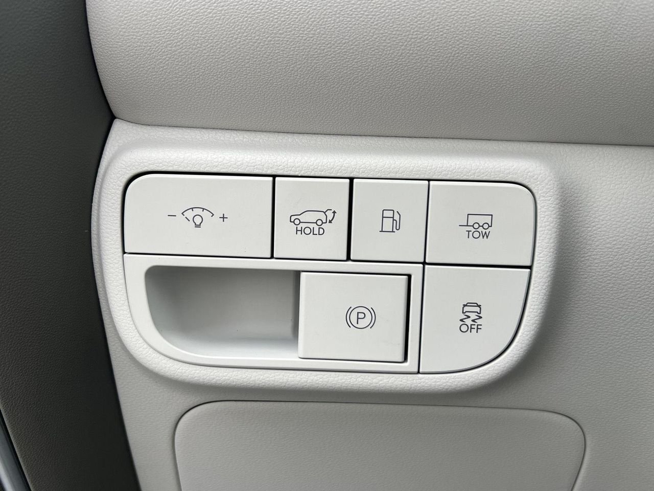 New 2026 Creamy White Pearl Hyundai SEL Premium 8P image 70