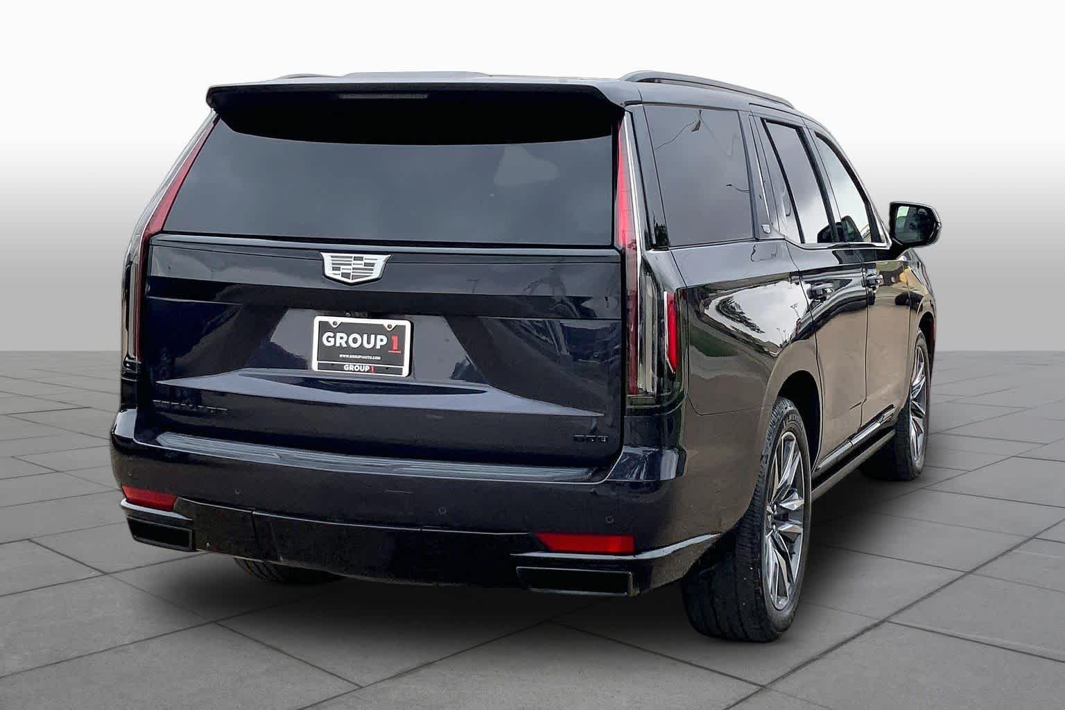 Used 2022 Galactic Gray Metallic Cadillac Sport Platinum image 13