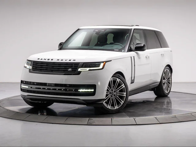2026 Land Rover Range Rover P400 SE