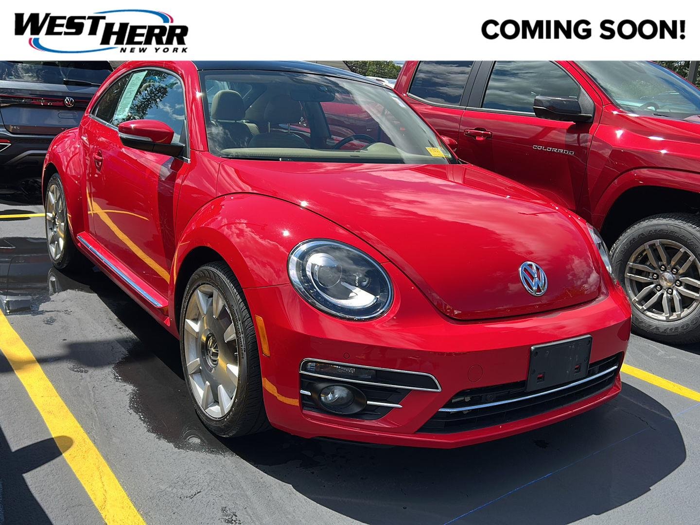 Used 2019 Tornado Red Volkswagen SE image 1