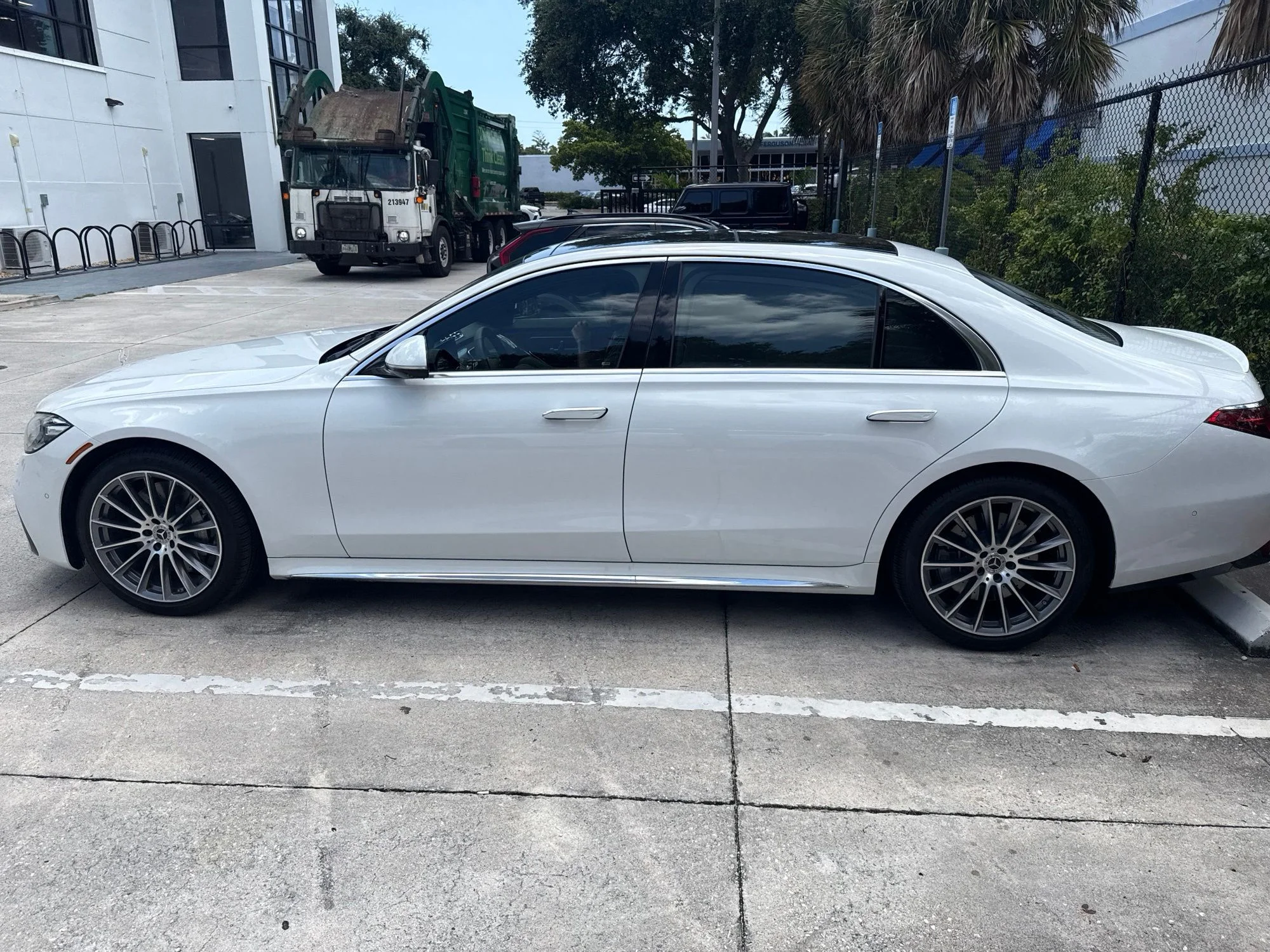 Used 2026 White Mercedes-Benz S 580 image 65