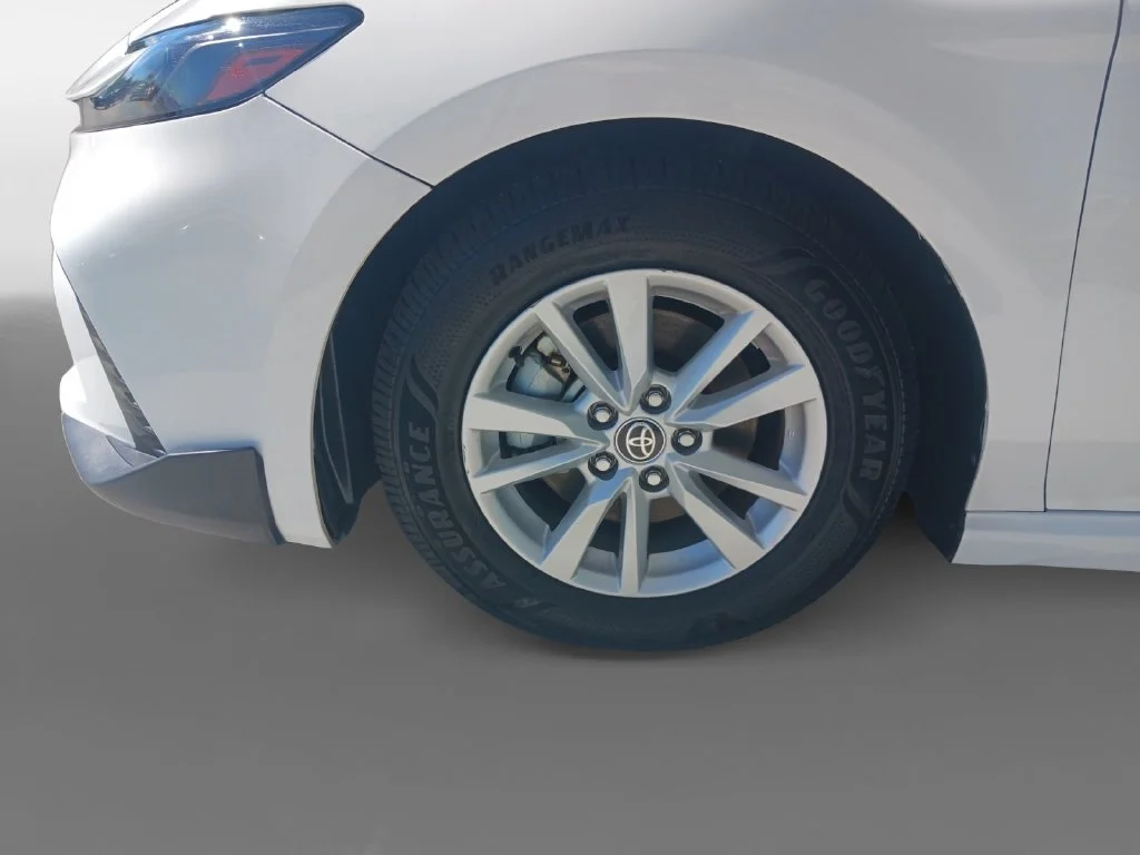 Used 2025 White Toyota SE image 15