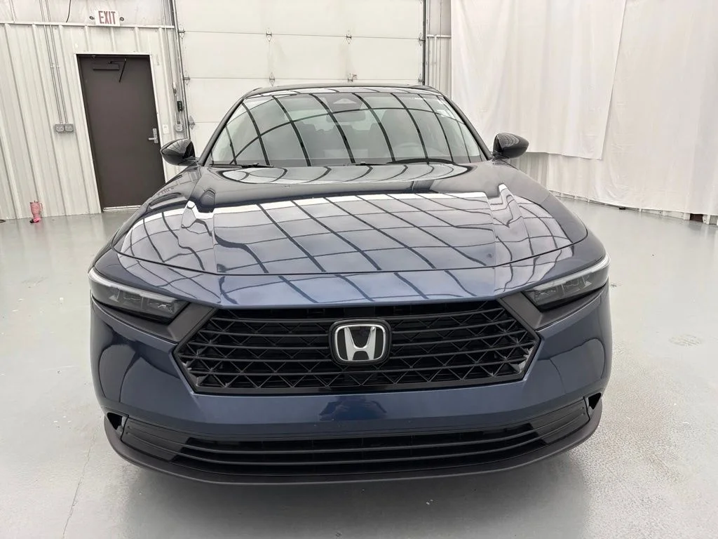 New 2026 Canyon River Blue Metallic Honda SE image 2