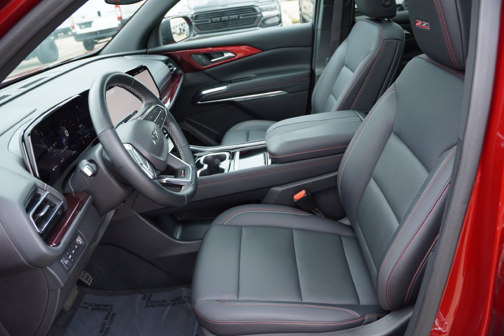 Used 2024 Radiant Red Tintcoat Chevrolet Z71 image 15