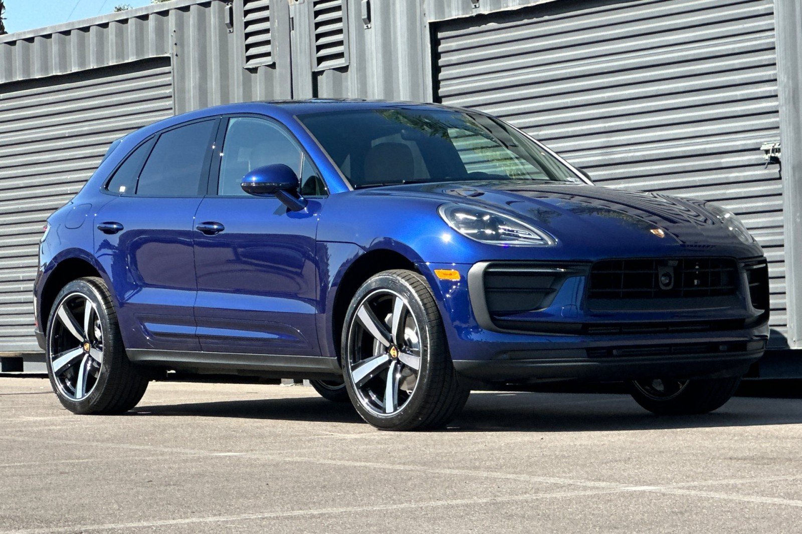 New 2026 Gentian Blue Metallic Porsche AWD image 10