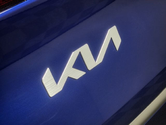 2024 Kia EV6 Wind - Photo 9
