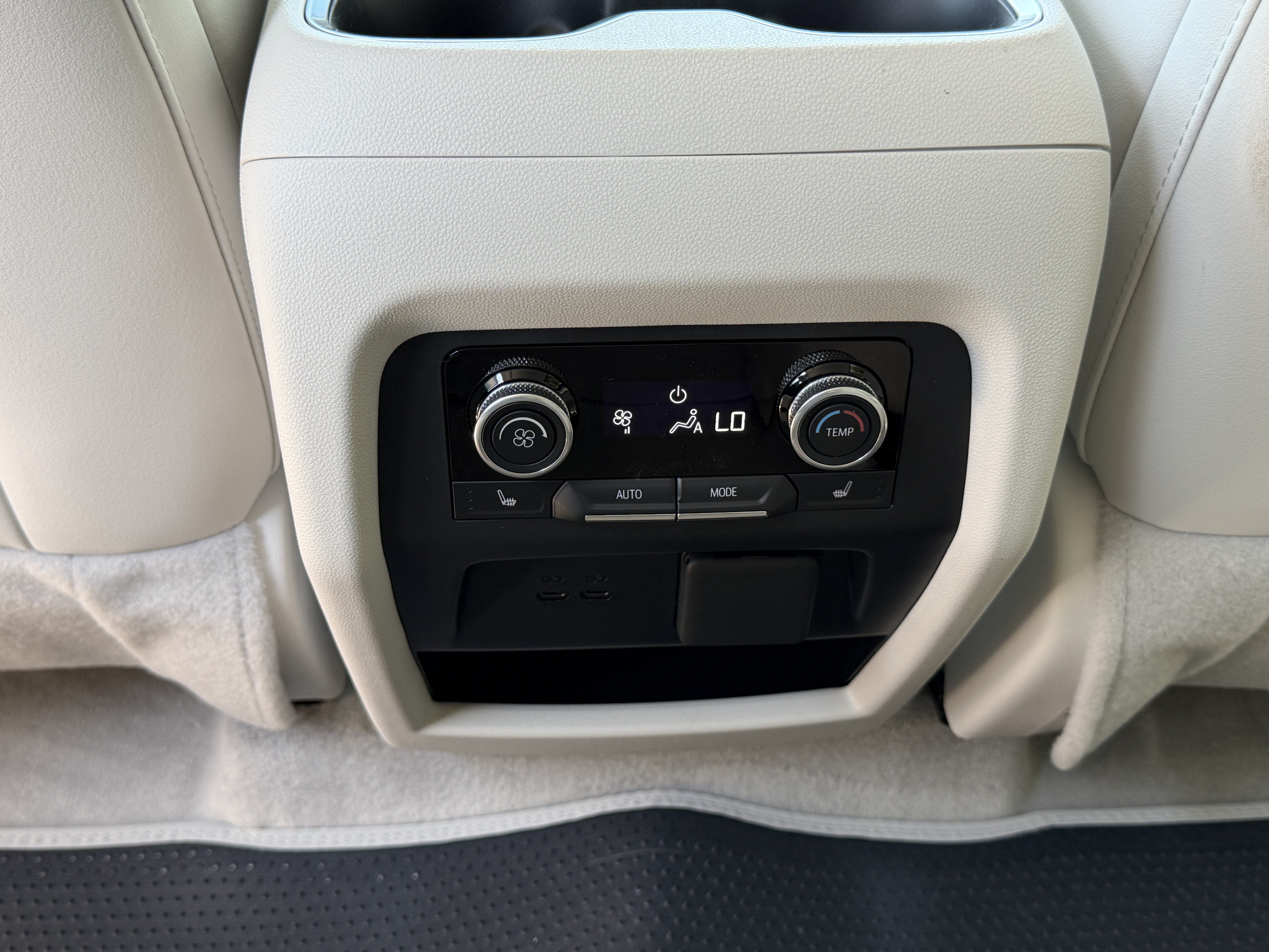 2026 Buick Enclave Avenir - Photo 29