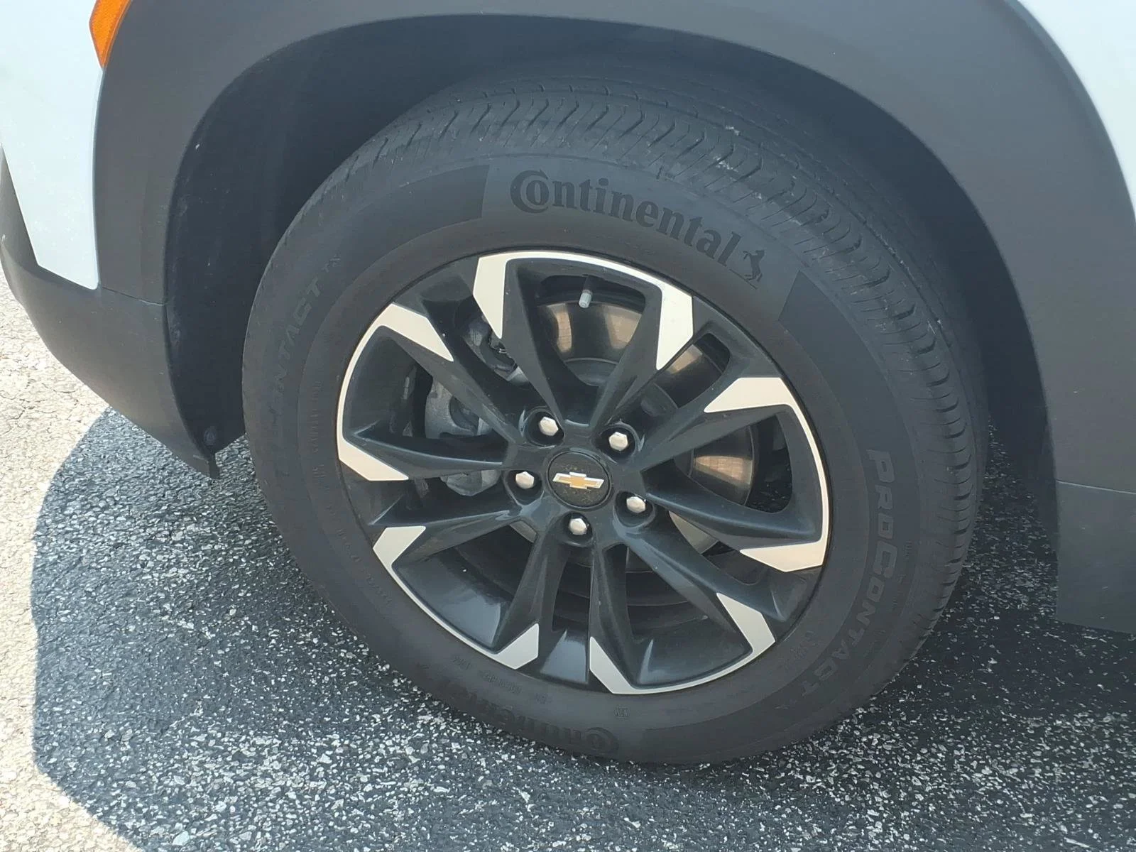 Used 2022 Summit White Chevrolet LT image 19